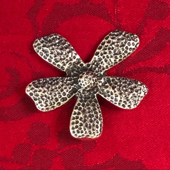 Silpada Jewelry - Vintage Silpada Sterling Silver Flower Pendant